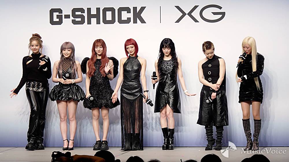 XG「G-SHOCK」グローバルアンバサダー就任、時計映える黒の衣装で登場「唯一無二の存在に」