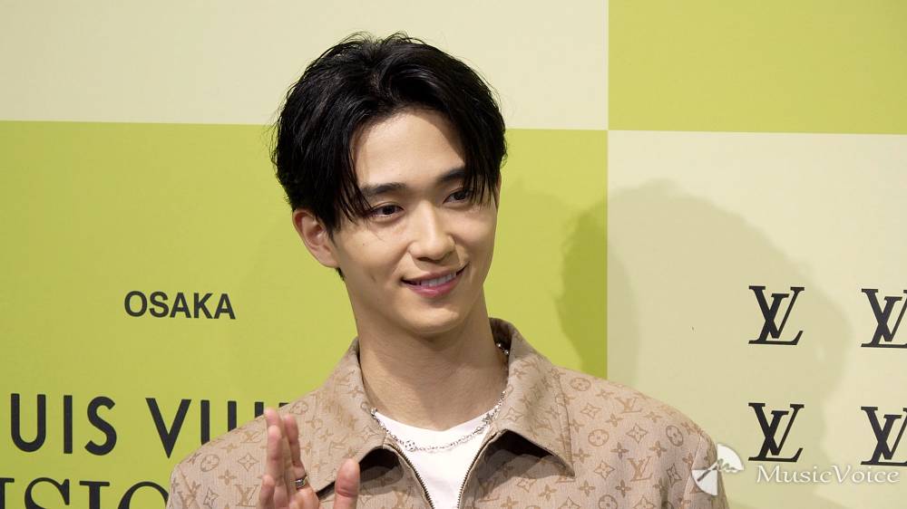 父は沢村一樹　野村康太、ボディメイクに興味　スラッと大人エレガントなルック