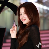 TWICE・SANA「YSL BEAUTY LOVE GAME TOKYO UNDERGROUND」レセプション