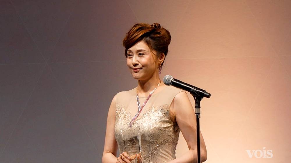 藤原紀香、２度目のジュエリー賞　夫・片岡愛之助からの婚約指輪が「私のお守りに」