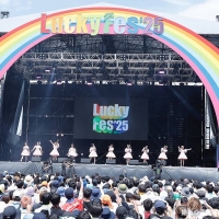 ＝LOVE、解放感ある野外ステージで熱気溢れるパフォ