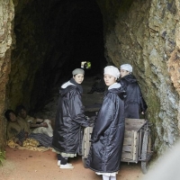 菊池日菜子×小野花梨×川床明日香、映画「長崎―閃光の影で―」メイキング映像＆画像公開