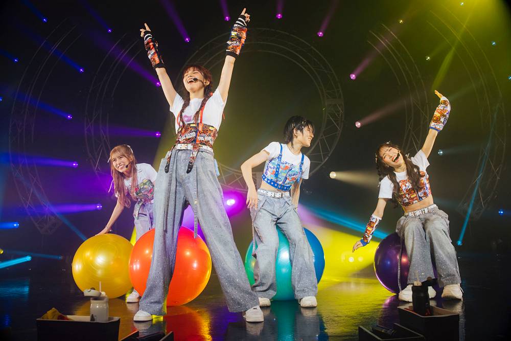 AMEFURASSHI、昼夜２部制のワンマンライブを開催　多彩なパフォーマンスで魅了