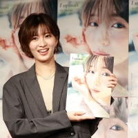 「岡崎紗絵 2nd写真集 Lupinus」発売記念イベント