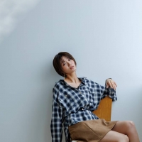 岡崎紗絵「Apuweiser-riche」秋の最旬ルック公開