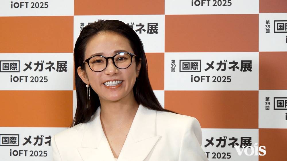“チワワ先生”木村文乃、メガネ賞受賞　『愛の、がっこう。』に感謝「皆に伝えたい」