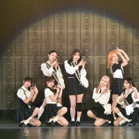 Rakuten GirlsAward 2025 AUTUMN/WINTER