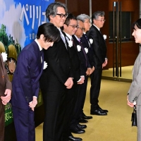 愛子さま、板垣李光人＆中村倫也がお出迎え