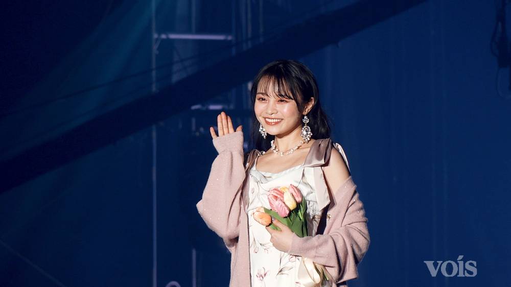 林芽亜里、花柄ワンピ　上品フェミニンな大人甘めルックでランウェイ