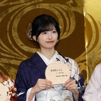乃木坂46、乃木神社で成人式を実施