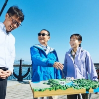 タモリ、日本一の湖・琵琶湖に大興奮