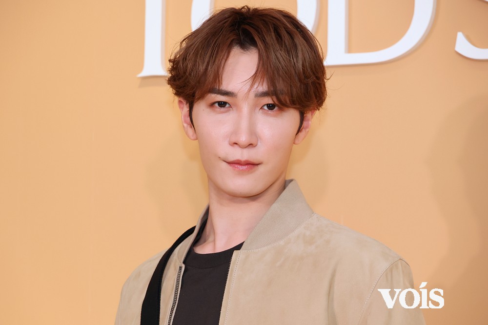 Snow Man渡辺翔太、ミラノでのオフショット公開「皆さんの力でバズらせてほしい」