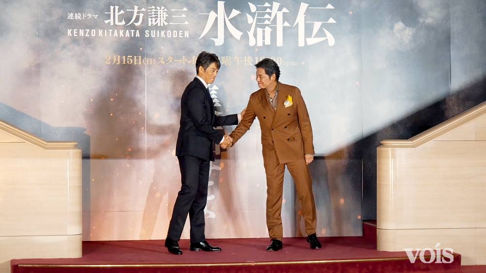 織田裕二＆反町隆史、立ち姿に青島＆冠城の影「プライベートでも仲良くやってます」