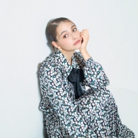 嵐莉菜、劇場アニメ『パリに咲くエトワール』インタビュー
