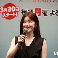 『DINKsのトツキトオカ 「産まない女」はダメですか？』記者会見