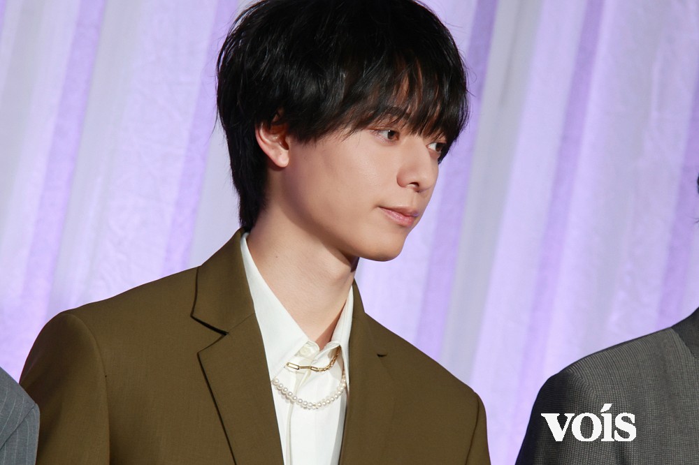 ACEes作間龍斗、監督から無茶振り!?　プリクラで「バズりポーズ」連発