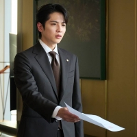 志尊淳が主演、ドラマ「10回切って倒れない木はない」キャスト新場面写真を一挙公開