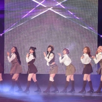 ME:I、デビュー3年目最初のステージ　ガルアワで最新曲「Update ME」フル初披露