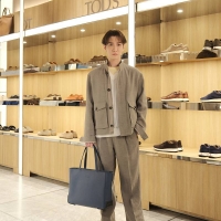 Snow Man渡辺翔太、伊勢丹新宿店『トッズ ポップアップイベント』に来場「とてもワクワクしました」