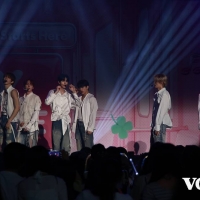 8TURN「KCON」X STAGEに登場