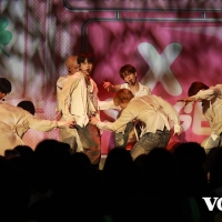 8TURN「KCON」X STAGEに登場