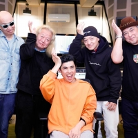 爆風スランプ×小島よしお、結成時の幻の曲が「盆踊り」で初音源化