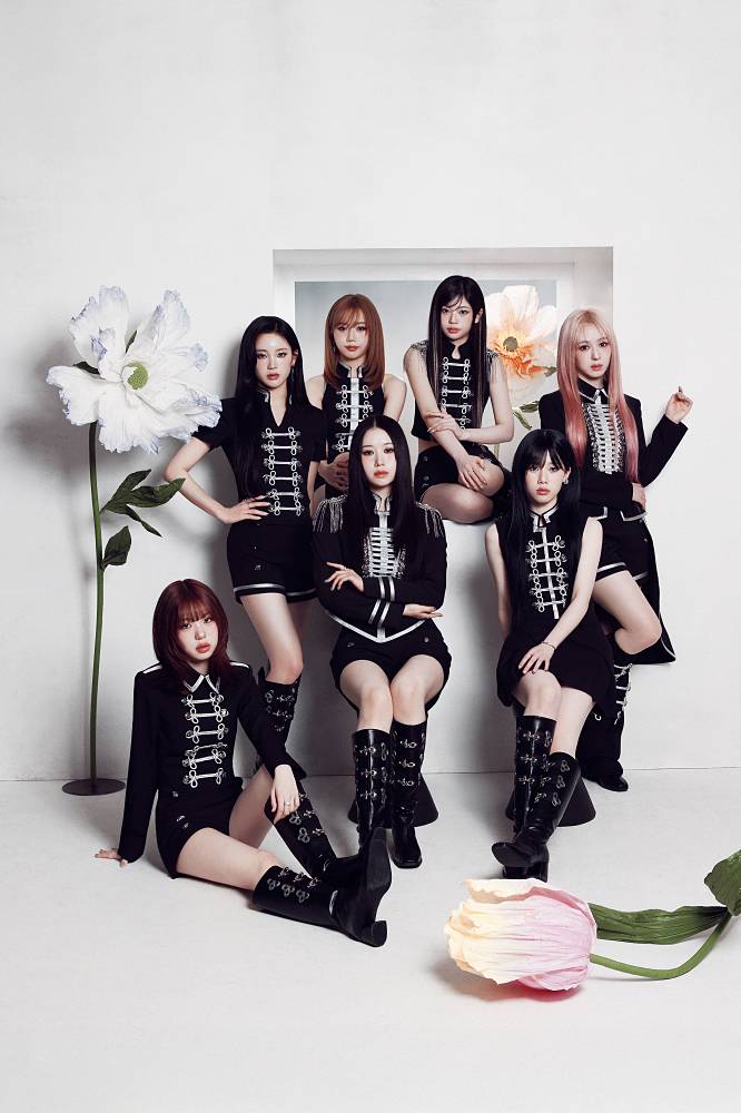 ME:I、“花咲く未来へ進んでいく”4TH SINGLE「花咲く道」ジャケ写公開