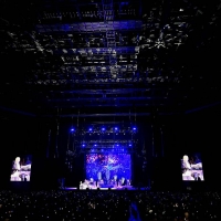 YOSHIKI、ダイアナ・ロス公演でサプライズ共演