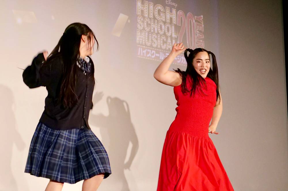 ゆりやん、現役高校生とダンスバトル　パワフルで情熱的なダンスを披露　akaneも絶賛