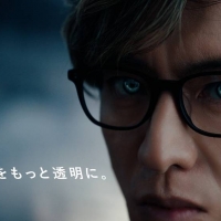 ⽊村拓哉が出演、新CM【瞳の独⽩】「⾊の地下鉄」篇、「⽔のように」篇が公開