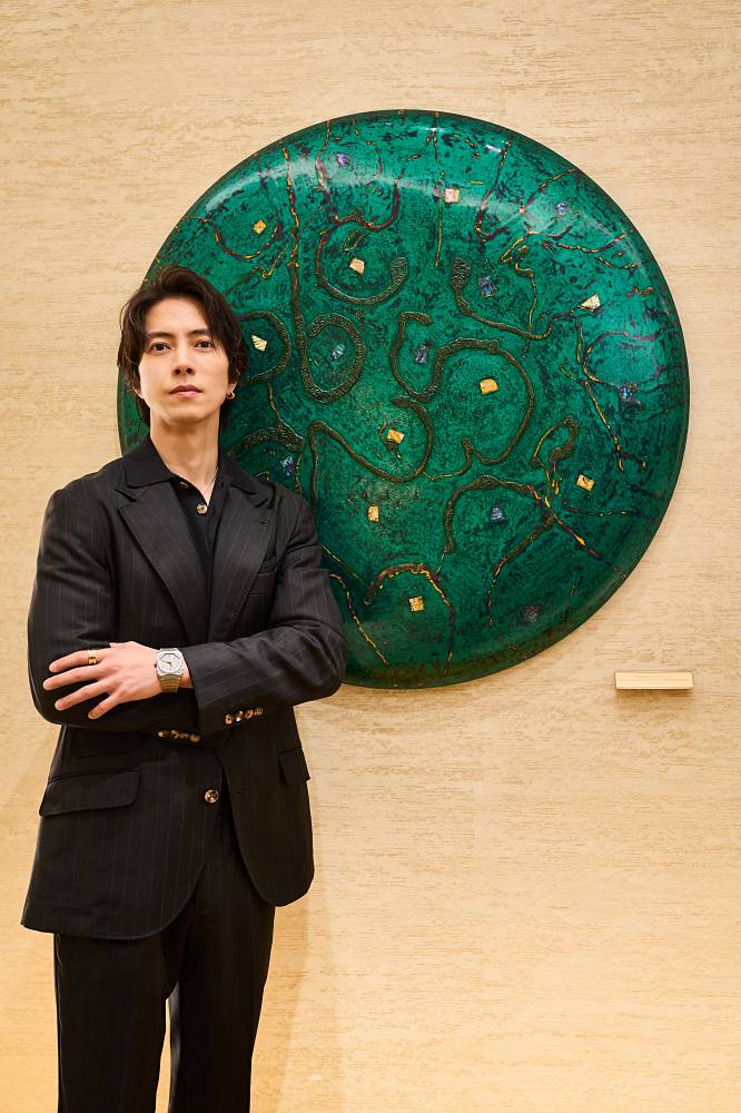 山下智久「ブルガリ 心斎橋」へ来場「クラフツマンシップに触れられる特別な空間」