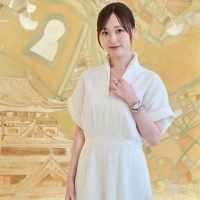 福原遥「ブルガリ 心斎橋」へ来場「特別な世界観が広がっていて感動」