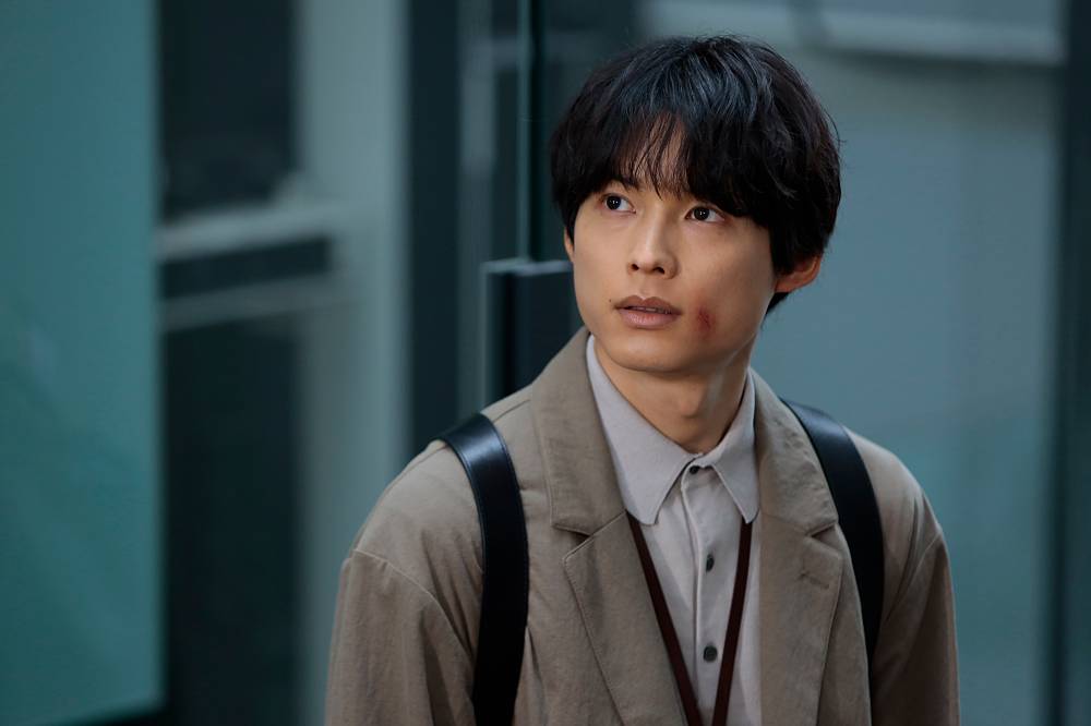 爽太（松村北斗）、麻里子（岡崎紗絵）の「運命の人になる」と決意：ドラマ『告白』第１話