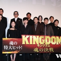 映画「キングダム 魂の決戦」初日舞台挨拶