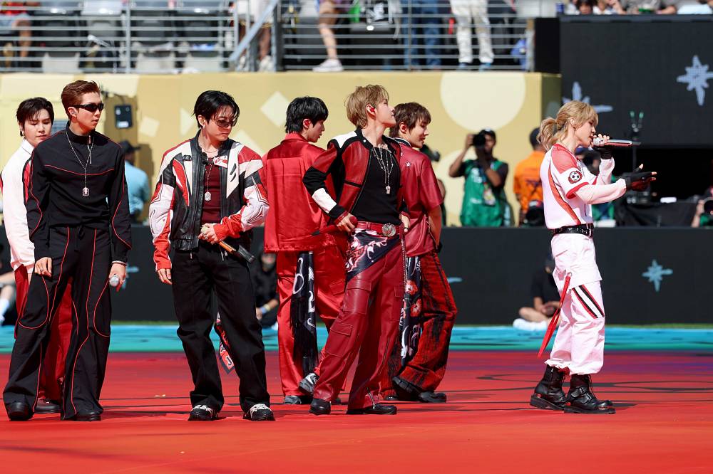 BTS「2026年ワールド杯」決勝戦ハーフタイムショーで「Dynamite」パフォ