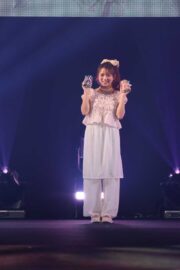 希空、甘めフェミニン