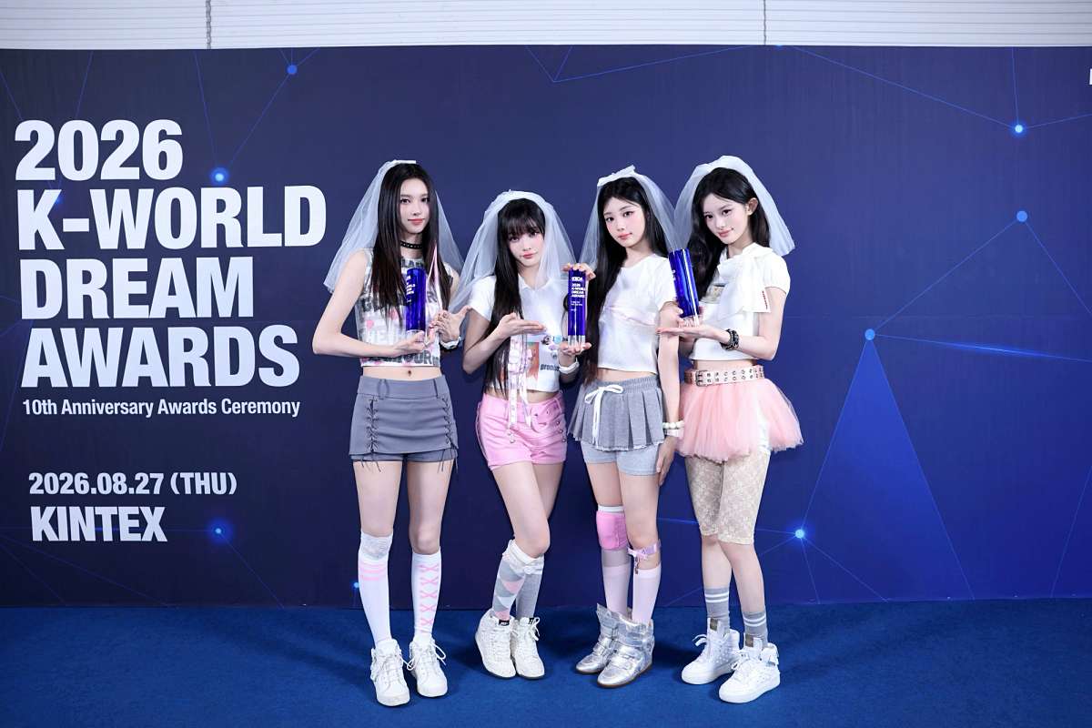 ILLIT「2026 K-WORLD DREAM AWARDS」で３冠達成「GLLITの皆さんに感謝」