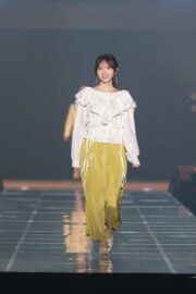 日向坂46藤嶌果歩、エレガントなルック