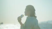 Snow Man・目黒蓮「午後の紅茶」新CMに登場　夏の終わりを感じる姿描く