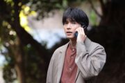 麻里子（岡崎紗絵）と爽太（松村北斗）が急接近　25年前の真相が一気につながる衝撃の展開へ