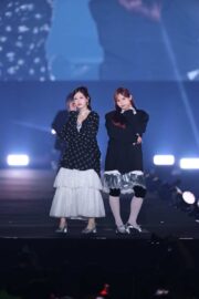 月足天音×村川緋杏、ランウェイ共演