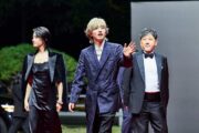 道枝駿佑、重厚ジャカードでエレガンスに　安斉星来とレカペ