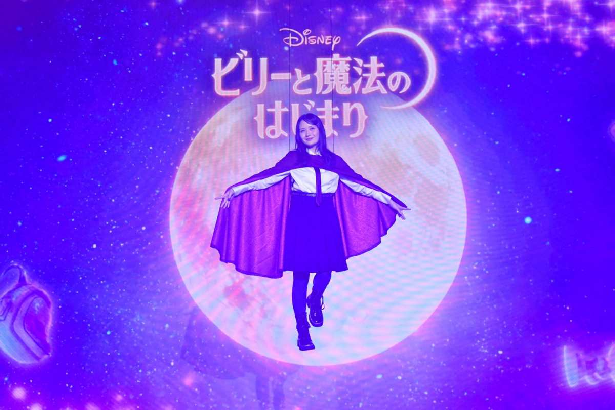 畑芽育、空飛ぶ演出で登場　ビリー役日本版声優で憧れディズニー作品初参加「涙出そう」
